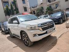 Toyota landcruser essence automatique v6 economie