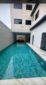 Appartement F4 Haut standing au Point E
