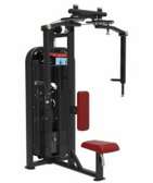 Station musculation multifonction dips tractions noire