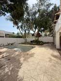 Villa  avec piscine jardin à Louer au Point E