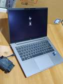 HP Zbook T550 G9
