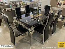 Table a manger marbre lourd 6 places
