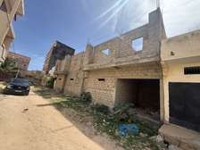 IMMEUBLE R+1 A FINIR EN VENTE A LA CITE TACO RUFISQUE