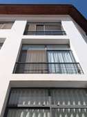 Appartement F4 à louer Centre Ville en face Pullman