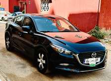 Location Mazda 3