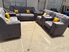 Canapé velour 3+2+2 places gris anthracite et jaune