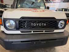 Toyota Land cruiser 2025 Ambulance 78 neuf