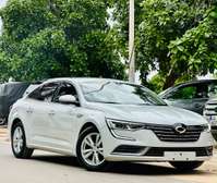 RENAULT SM6 2016