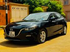 Mazda 3 à louer