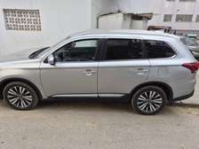 Mitsubishi Outlander SUV 2019