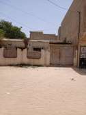 Villa Angle 180m² Titre Foncier - Diamaguene Sicap Mbao