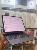 Ipad Pro 13" M4 512Go Wi-Fi + Cellulaire & Magic Keyboard