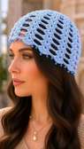 Bonnet crochet bleu clair perlé taille unique