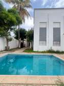 Location magnifique villa(R+1)  Ngor