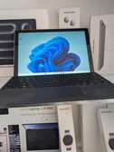 Microsoft Surface Pro 6 ) i7 8e generation ) 16 ram ) 512