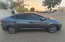 HYUNDAN ELANTRA 2017