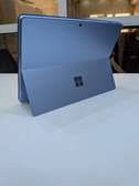 Surface pro 10 Snapdragon 16 512 graphique  128 MB