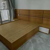 Tête de lit bois design avec rangement blanc moderne