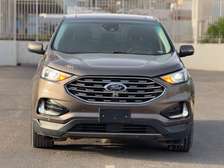 Ford Edge Titanium 2019 4 cylindres 2.0L