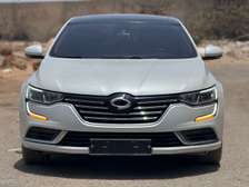 RENAULT SM6 2016