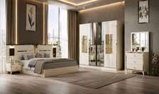 Chambre a coucher 6 battant