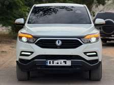 Rexton 2018