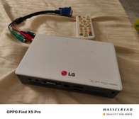 Mini Projecteur de marque LG HDMI ultra moderne