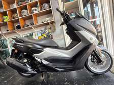 Moto Nmax 125 CC année 2020, Venan avec Cmc