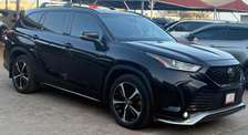 Toyota highlander 2022 7 places