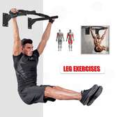 Barre de traction murale acier noir multiprises stable