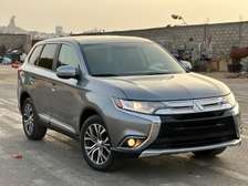 Mitsubishi Outlander 7places 2017