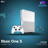 Xbox one S + FIFA23