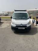 Citroën Jumpy utilitaire blanc robuste espace