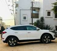 HYUNDAI TUCSON 2016