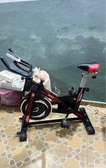 VÉLO APPARTEMENT DEUXIÈME MAIN