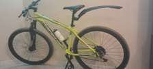 À vendre : Vélo en excellent état – Prix attractif !