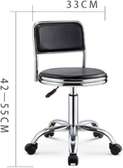 Mini tabouret avec des roues et support dorsal