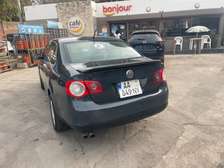 Volkswagen Jetta essence 2010