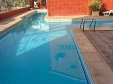 Jolie villa F6 avec piscine commune