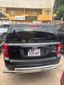 Jeep SUV noir patriot spacieux polyvalent et fiable