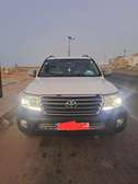 Vehicle 4x4 Toyota Land Cruiser V6 Année 2010