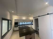 APPARTEMENT À VENDRE AU VIRAGE