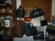lot 11  sacs en cuir veritable