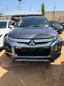 Mitsubishi L200 2020