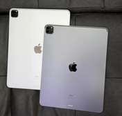 iPad Pro 4th 256GB wifi cellulaire 12.9 pouces
