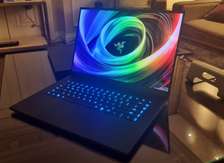 Raser Blade 16 cor i9 de 13th Gen(2025)