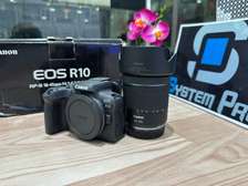 Canon R10 4K UHD + 24-105mm