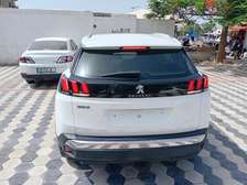 Peugeot 3008. 2019