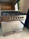 Cuisinière 6 feux Westpool à vendre