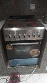 Cuisinière électrique avec four